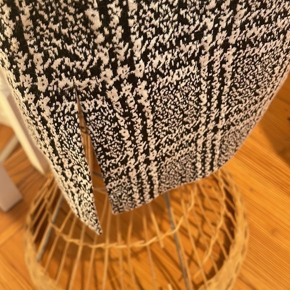 Michael Kors black and white dress like new - Picture 5 of 9